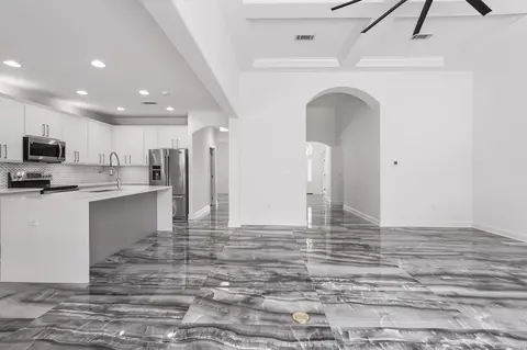 Entry Way - 201 Canopy Cv, Freeport, FL 32439 photo 7 of 9
