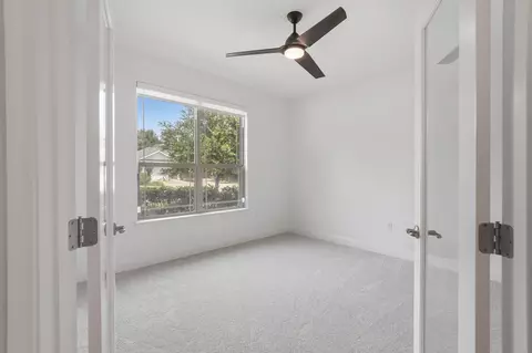 Bedroom - 201 Canopy Cv, Freeport, FL 32439 photo 1 of 11