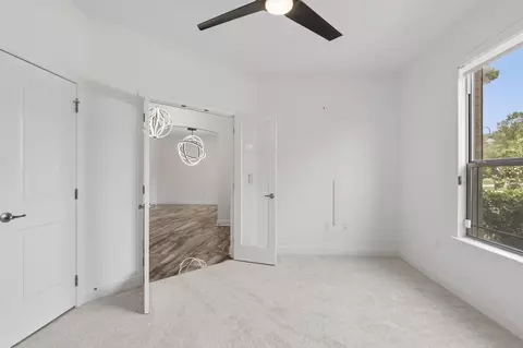 Bedroom - 201 Canopy Cv, Freeport, FL 32439 photo 3 of 11