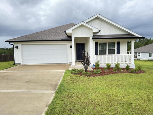 6718 Cambrian Rdg, Laurel Hill, FL 32567