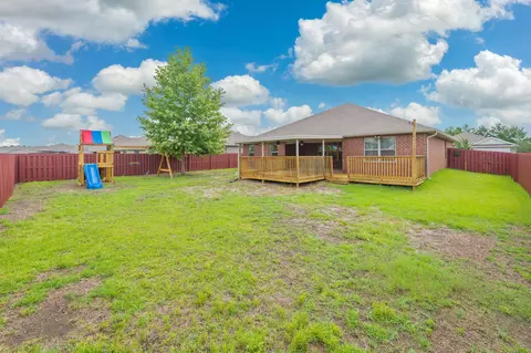 Exterior - 363 Merlin Ct, Crestview, FL 32539 photo 8 of 11