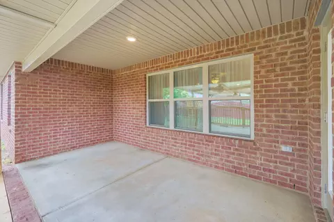 Exterior - 363 Merlin Ct, Crestview, FL 32539 photo 4 of 11