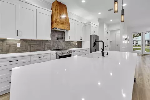 Kitchen - 97 Muzzle St, Freeport, FL 32439 photo 2 of 10