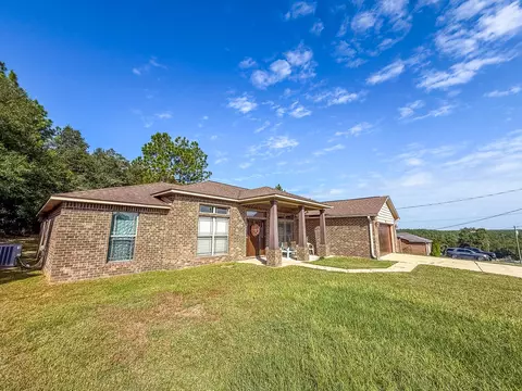Exterior - 6214 Flash Ln, Crestview, FL 32536 photo 2 of 7