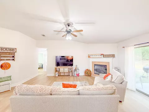 Living - 6214 Flash Ln, Crestview, FL 32536 photo 1 of 9