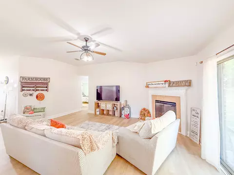 Living - 6214 Flash Ln, Crestview, FL 32536 photo 3 of 9