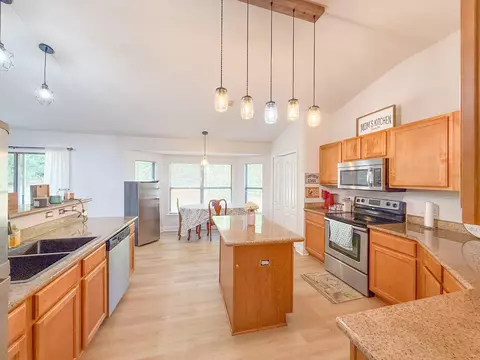 6214 Flash Ln, Crestview, FL 32536