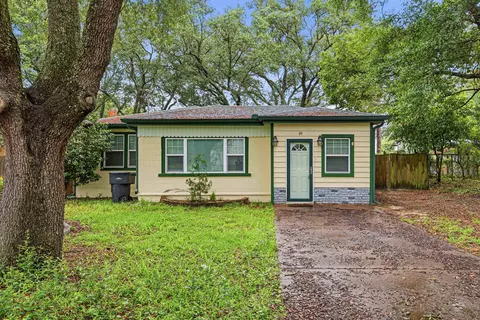 19 SW Comet St, Fort Walton Beach, FL 32548