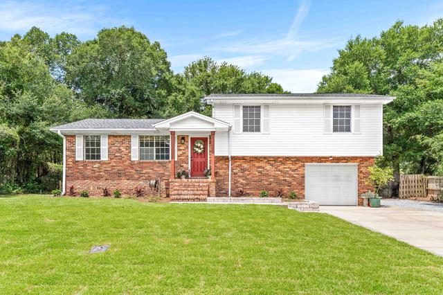 611 Benning Dr, Destin, FL 32541