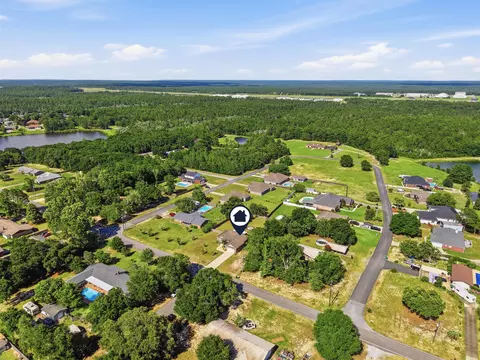 View/Area - 5463 Monterrey Rd, Crestview, FL 32539 photo 6 of 11