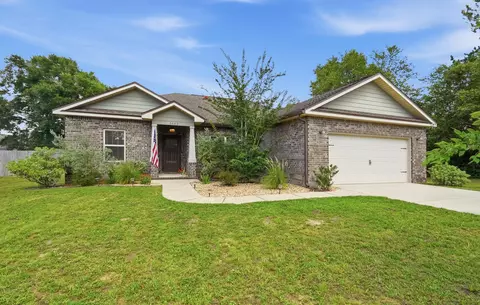 Exterior - 5463 Monterrey Rd, Crestview, FL 32539 photo 5 of 20