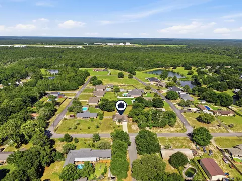 View/Area - 5463 Monterrey Rd, Crestview, FL 32539 photo 5 of 11