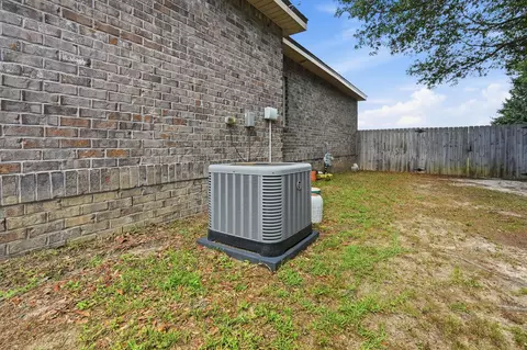 Exterior - 5463 Monterrey Rd, Crestview, FL 32539 photo 20 of 20