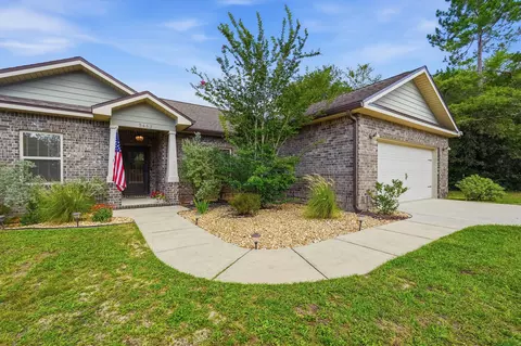 Exterior - 5463 Monterrey Rd, Crestview, FL 32539 photo 6 of 20