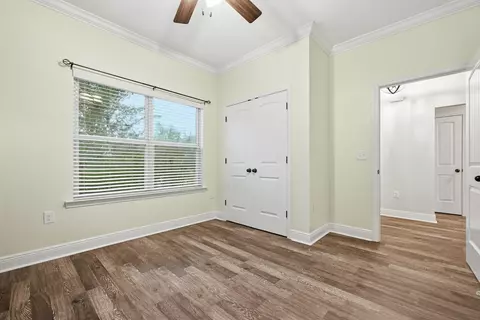 Bedroom - 5463 Monterrey Rd, Crestview, FL 32539 photo 2 of 9