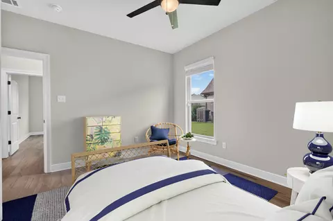 Bedroom - 75 E Apollo Ave, Freeport, FL 32439 photo 15 of 18