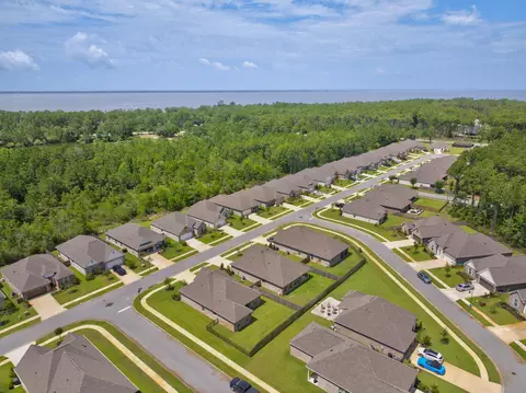 View/Area - 75 E Apollo Ave, Freeport, FL 32439 photo 7 of 8