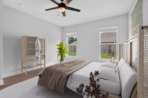 Bedroom - 75 E Apollo Ave, Freeport, FL 32439 photo 17 of 18