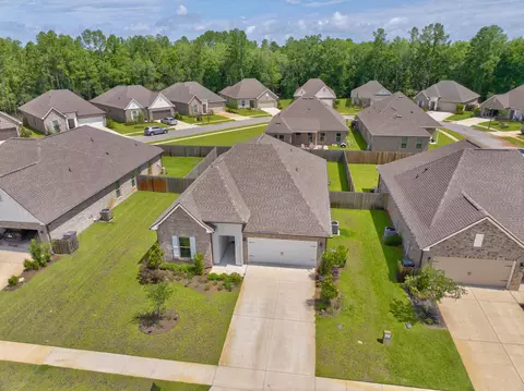 View/Area - 75 E Apollo Ave, Freeport, FL 32439 photo 1 of 8