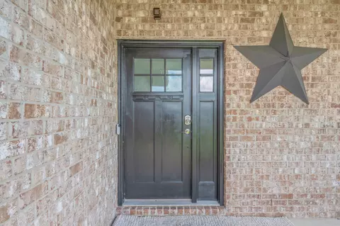 Entry Way - 5737 Marigold Loop, Crestview, FL 32539 photo 1 of 5