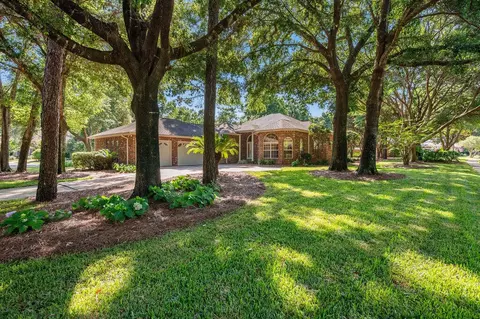 300 Piney Creek Cv, Niceville, FL 32578
