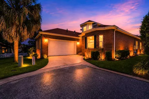 1609 Malta Cv, Niceville, FL 32578