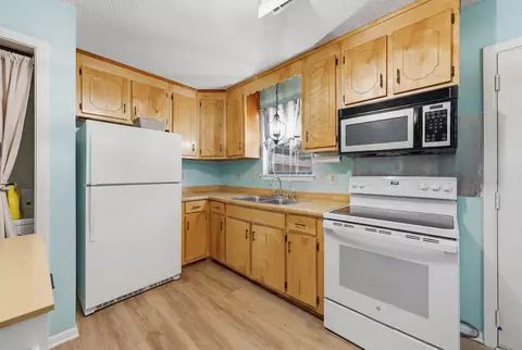 532 Springtime Ave, Holt, FL 32564 photo 12