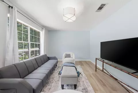 532 Springtime Ave, Holt, FL 32564 photo 4