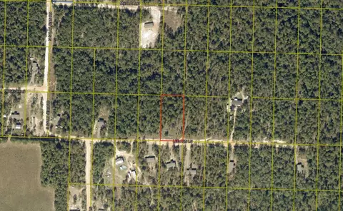 Nnn Lee Ann Lane, Defuniak Springs, FL 32433