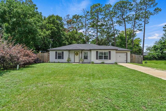 303 Runnymeade Dr, Crestview, FL 32539