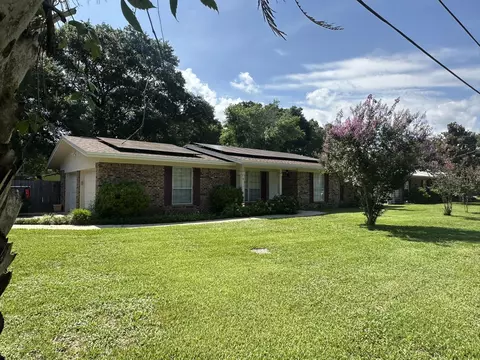 705 NE Powell Dr, Fort Walton Beach, FL 32547