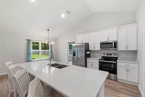 Kitchen - 3228 Twilight Dr, Crestview, FL 32539 photo 1 of 2