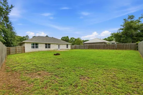 Exterior - 3228 Twilight Dr, Crestview, FL 32539 photo 8 of 12