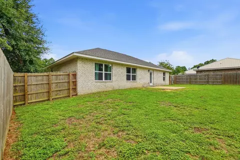 Exterior - 3228 Twilight Dr, Crestview, FL 32539 photo 7 of 12