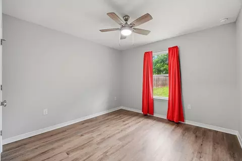 Bedroom - 3228 Twilight Dr, Crestview, FL 32539 photo 5 of 6