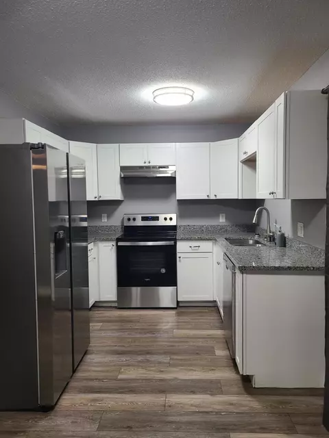 Kitchen - 101 Blaylock St, Crestview, FL 32539 photo 1 of 1