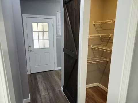 Entry Way - 101 Blaylock St, Crestview, FL 32539 photo 2 of 2
