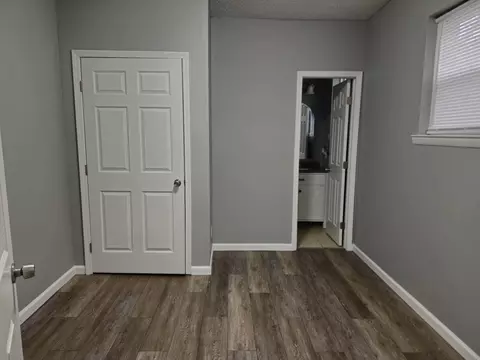 Bedroom - 101 Blaylock St, Crestview, FL 32539 photo 2 of 2