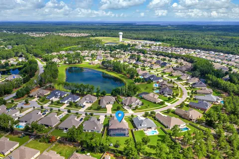 View/Area - 355 Mill Pond Cv, Freeport, FL 32439 photo 3 of 8