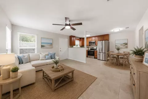 37 E Bradley St #16, Miramar Beach, FL 32550