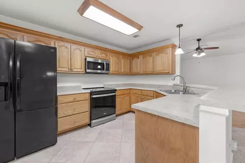 Kitchen - 6362 Old River Rd, Baker, FL 32531 photo 2 of 4
