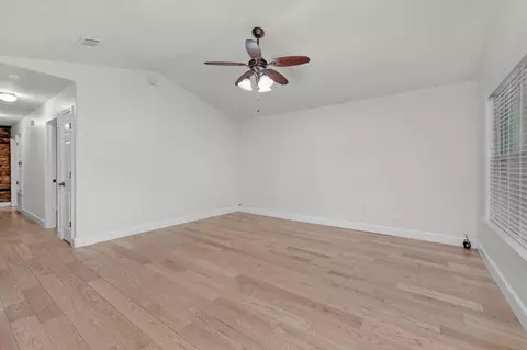 Living - 6362 Old River Rd, Baker, FL 32531 photo 2 of 4