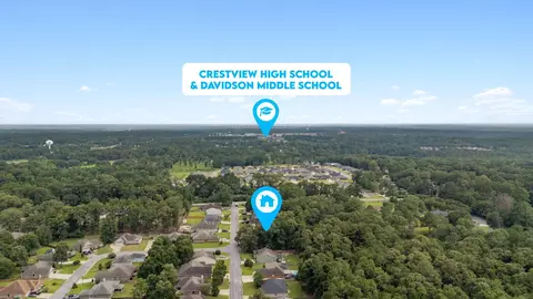 View/Area - 6008 Trestle St, Crestview, FL 32536 photo 7 of 8