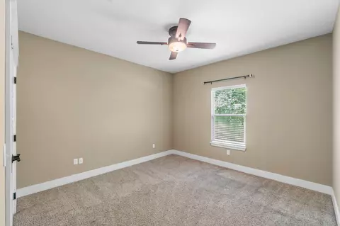 Bedroom - 6008 Trestle St, Crestview, FL 32536 photo 1 of 8