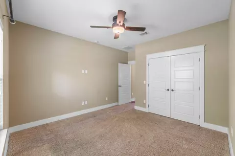 Bedroom - 6008 Trestle St, Crestview, FL 32536 photo 1 of 6