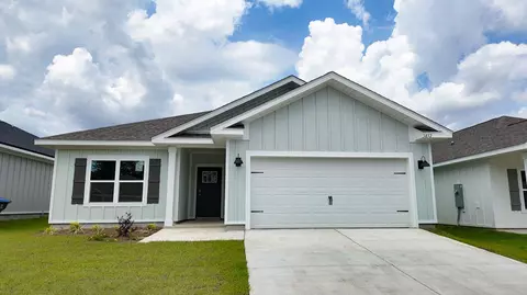 5852 Tripletail Dr, Milton, FL 32583