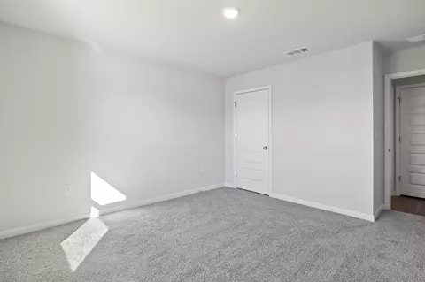 Bedroom - 5852 Tripletail Dr, Milton, FL 32583 photo 2 of 10