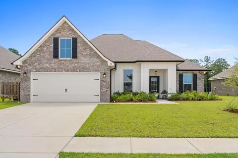 132 E Tweet St, Freeport, FL 32439