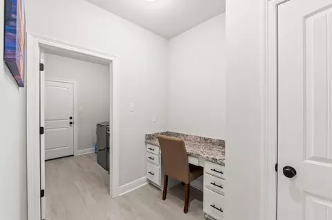 Entry Way - 132 E Tweet St, Freeport, FL 32439 photo 6 of 7