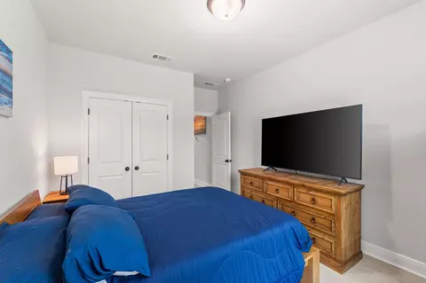 Bedroom - 132 E Tweet St, Freeport, FL 32439 photo 2 of 7
